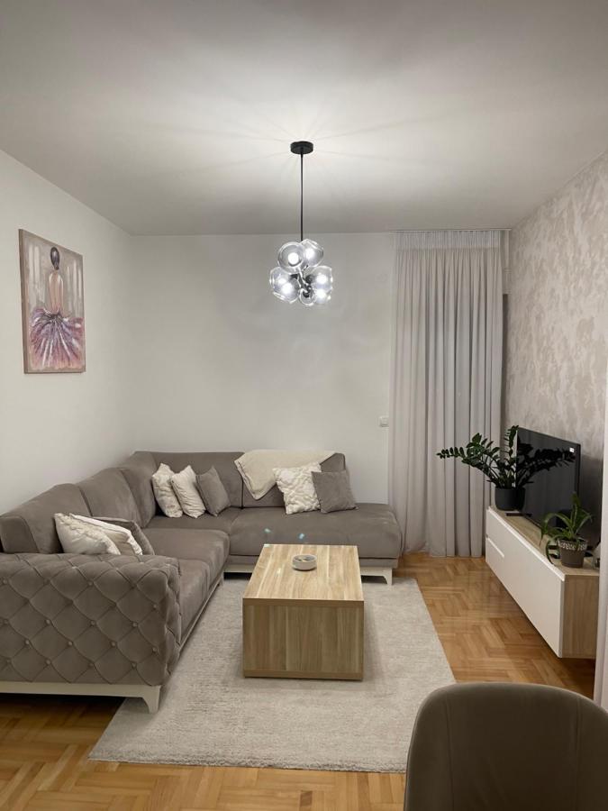 Monarh Apartment Bijeljina Exterior photo